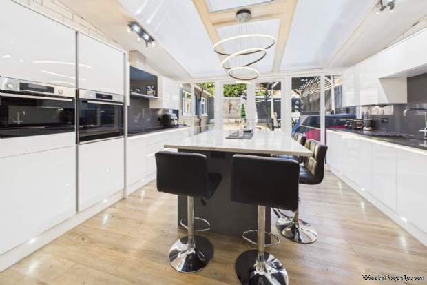 Additional Property Image 4 bedroom End of Terrace for sale in Hemel Hempstead 3