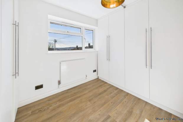 Additional Property Image 4 bedroom End of Terrace for sale in Hemel Hempstead 17