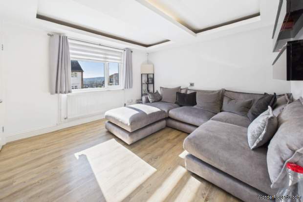 Additional Property Image 4 bedroom End of Terrace for sale in Hemel Hempstead 7