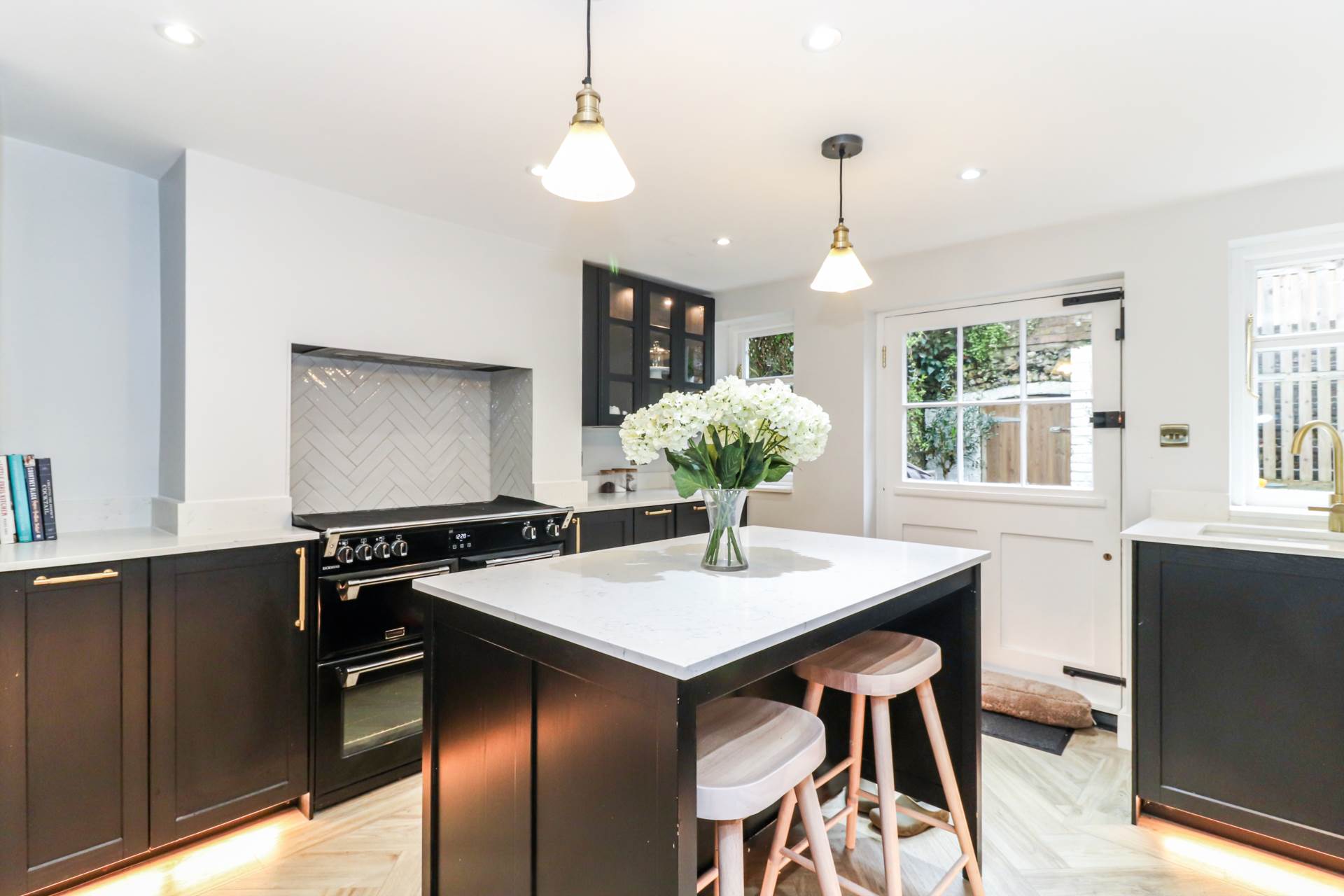 Additional Property Image 4 bedroom Semi Detached for sale in Hemel Hempstead 6