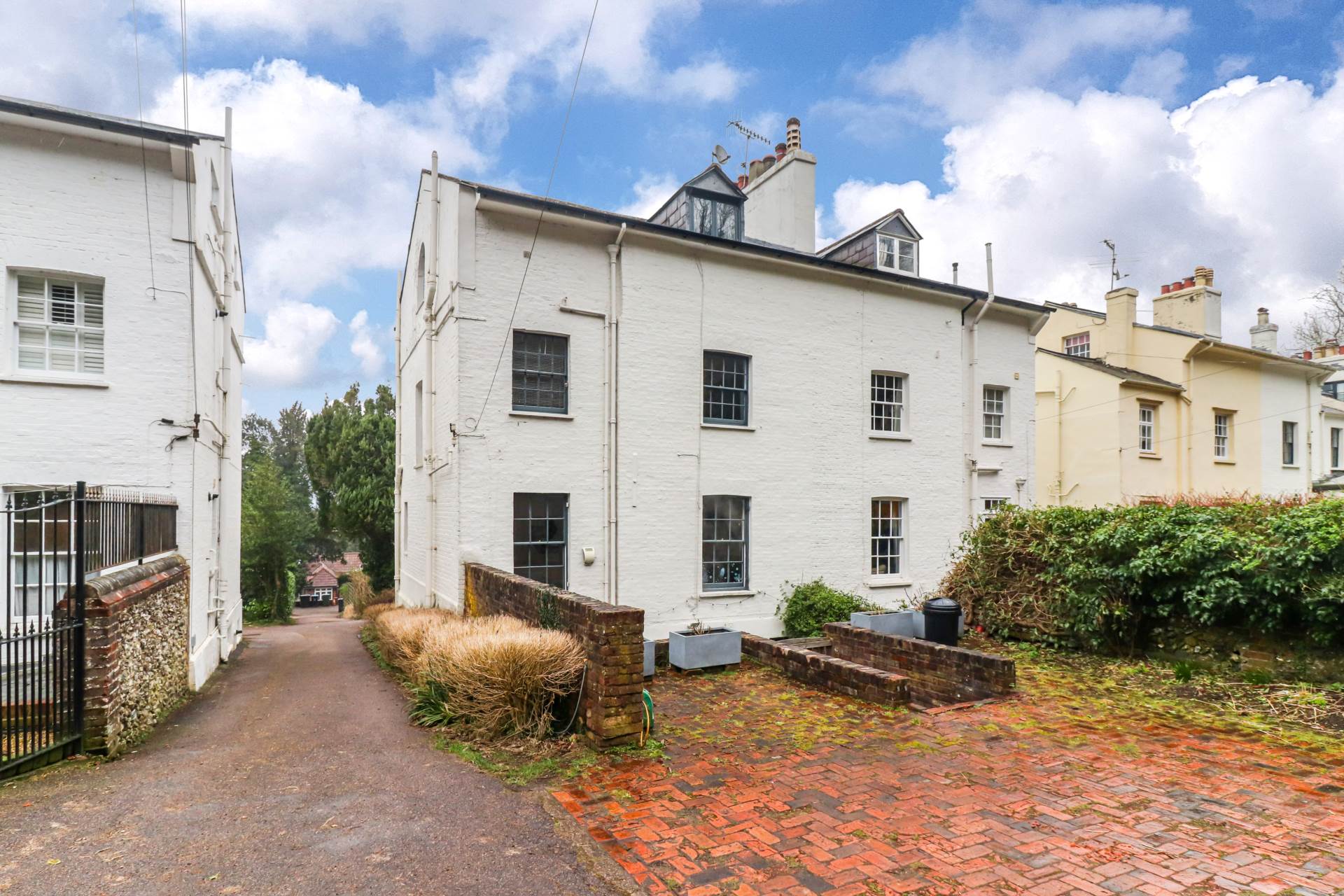 Additional Property Image 4 bedroom Semi Detached for sale in Hemel Hempstead 13