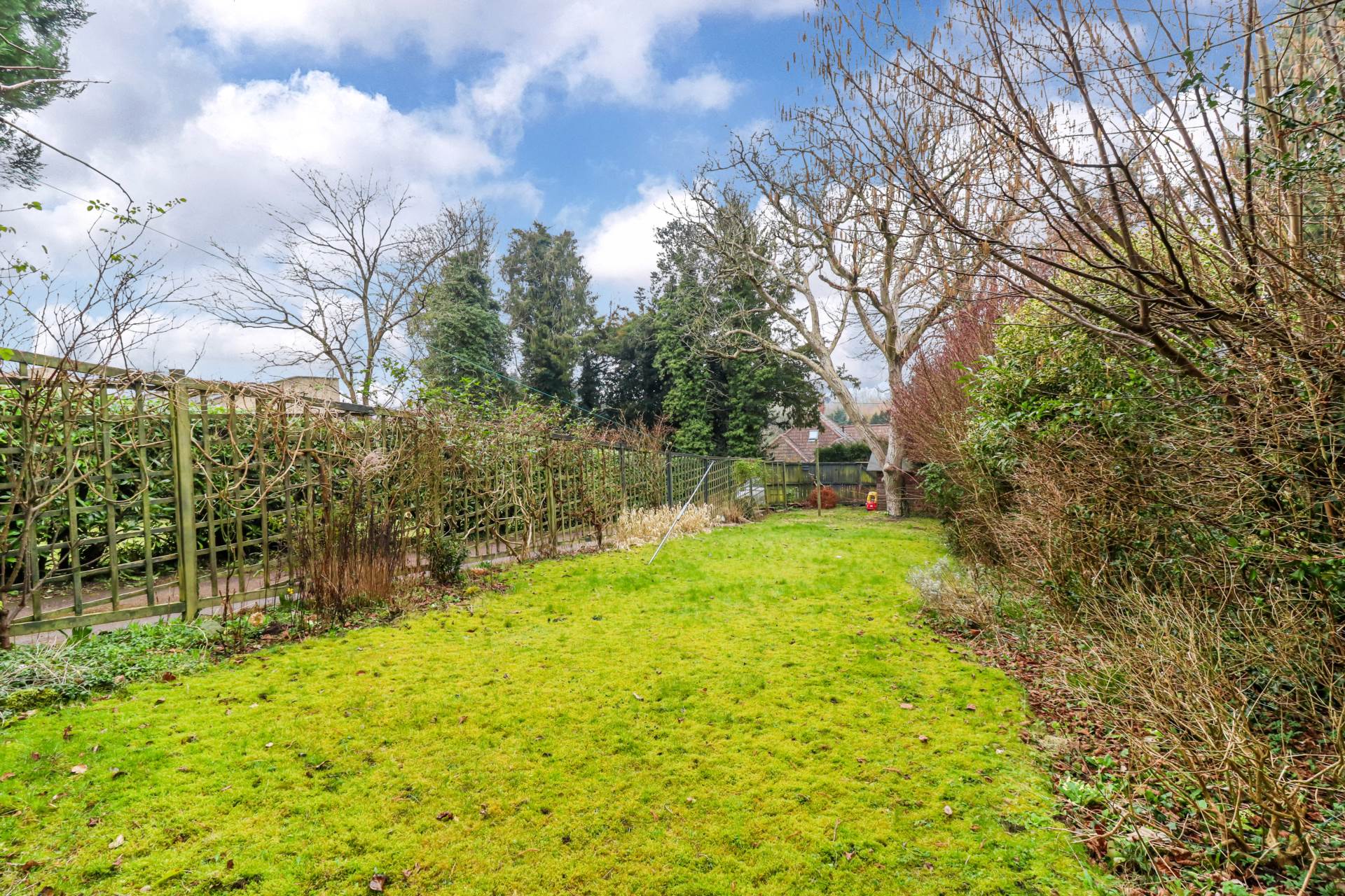 Additional Property Image 4 bedroom Semi Detached for sale in Hemel Hempstead 27