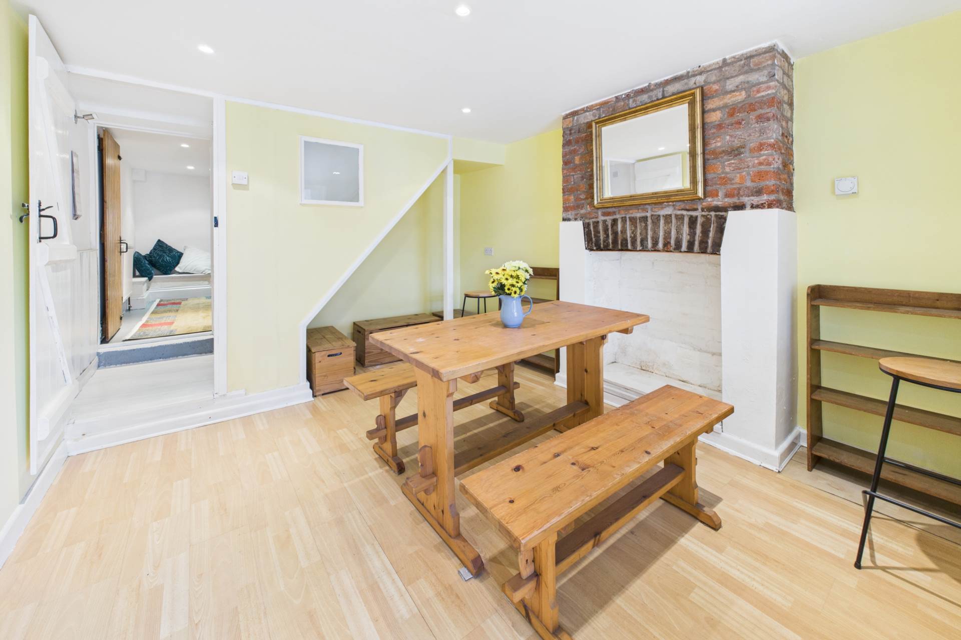 Additional Property Image 2 bedroom Cottage for sale in Hemel Hempstead 9