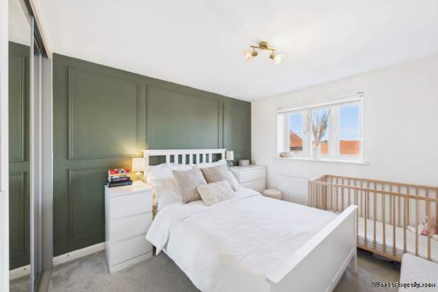 Additional Property Image 3 bedroom End of Terrace for sale in Hemel Hempstead 5