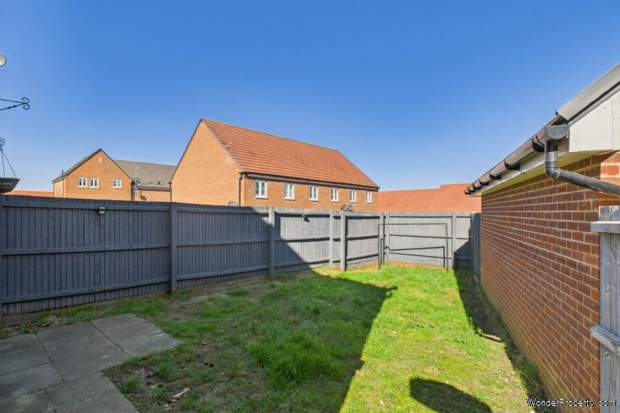Additional Property Image 3 bedroom End of Terrace for sale in Hemel Hempstead 15
