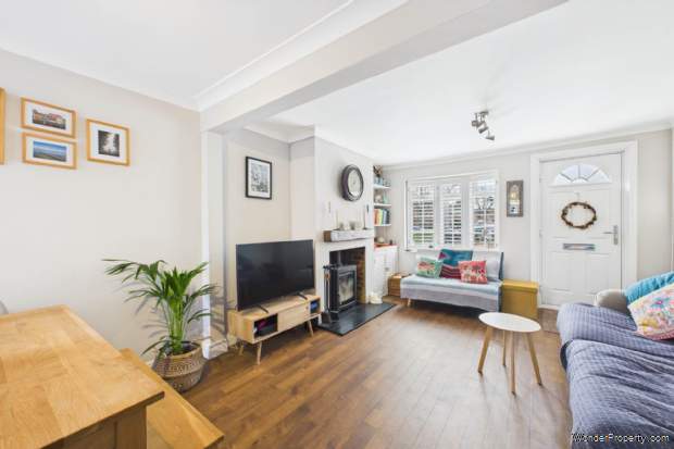 Additional Property Image 2 bedroom Cottage for sale in Hemel Hempstead 4