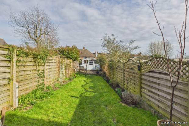 Additional Property Image 2 bedroom Cottage for sale in Hemel Hempstead 13
