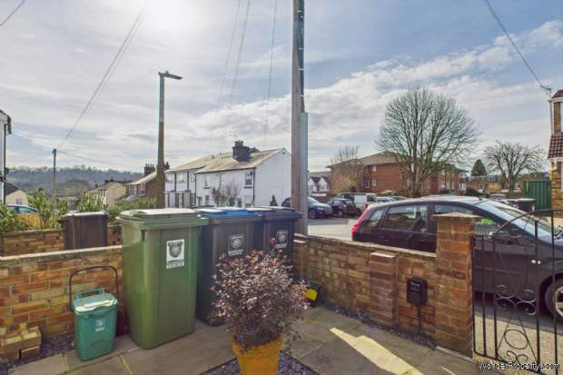 Additional Property Image 2 bedroom Cottage for sale in Hemel Hempstead 14