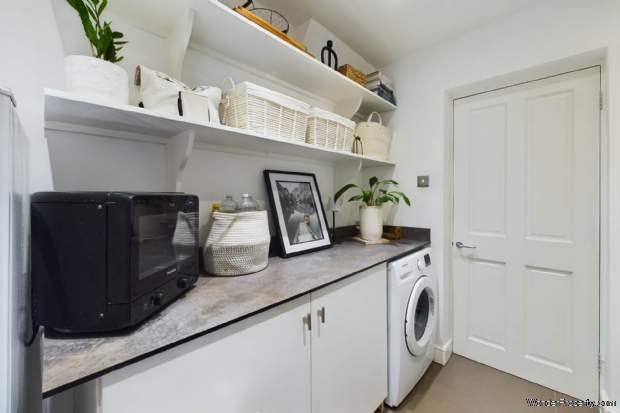 Additional Property Image 2 bedroom Cottage for sale in Hemel Hempstead 7