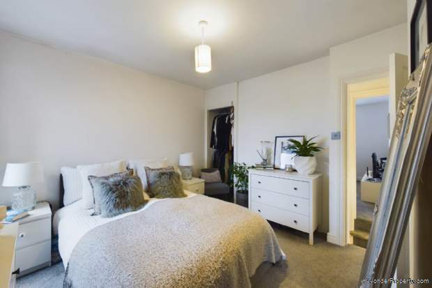 Additional Property Image 2 bedroom Cottage for sale in Hemel Hempstead 9