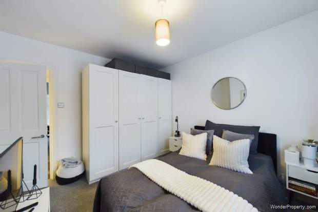 Additional Property Image 2 bedroom Cottage for sale in Hemel Hempstead 11