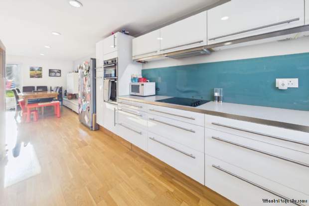 Additional Property Image 3 bedroom House for sale in Hemel Hempstead 13