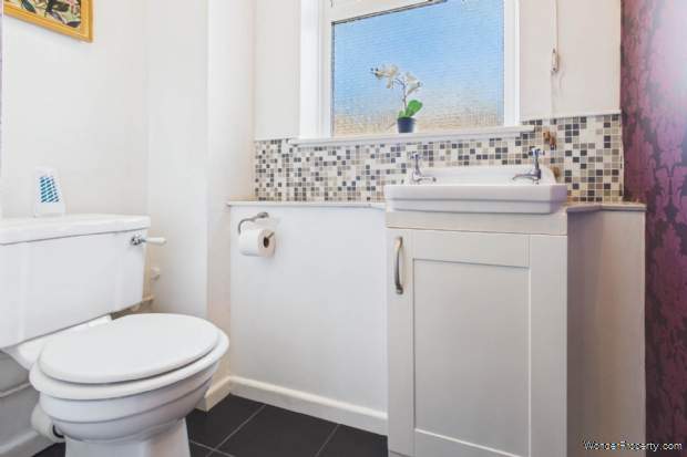 Additional Property Image 3 bedroom House for sale in Hemel Hempstead 11
