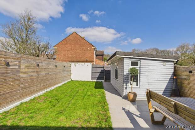 Additional Property Image 2 bedroom House for sale in Hemel Hempstead 9