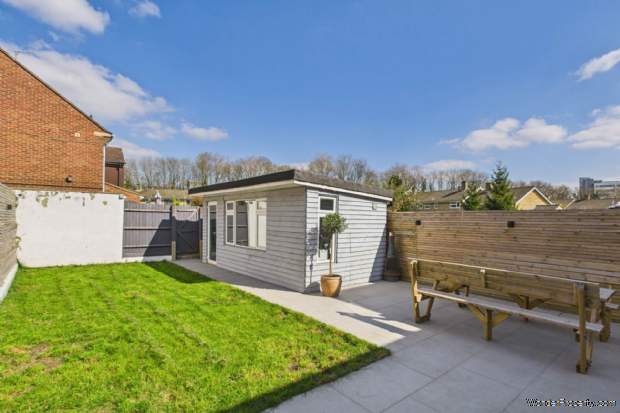 Additional Property Image 2 bedroom House for sale in Hemel Hempstead 7
