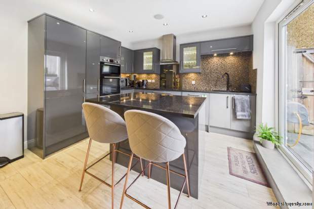 Additional Property Image 2 bedroom End of Terrace for sale in Hemel Hempstead 9