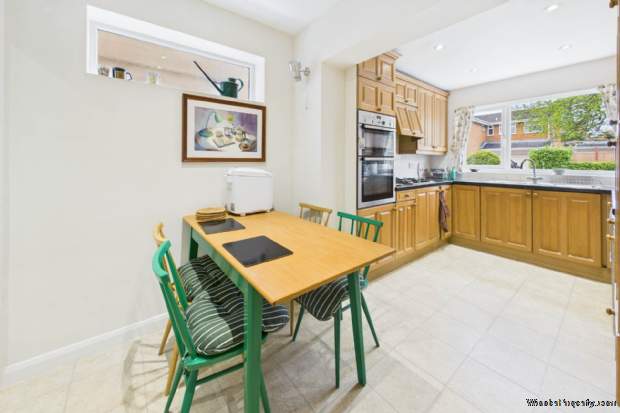 Additional Property Image 4 bedroom Detached for sale in Hemel Hempstead 4