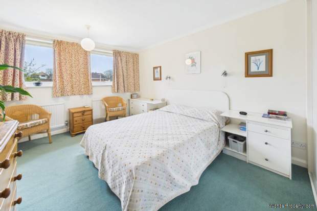 Additional Property Image 4 bedroom Detached for sale in Hemel Hempstead 6