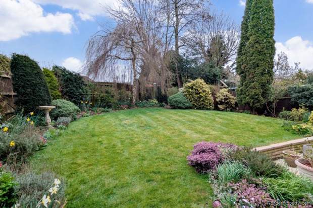 Additional Property Image 4 bedroom Detached for sale in Hemel Hempstead 10