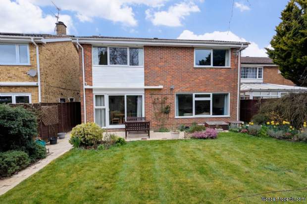 Additional Property Image 4 bedroom Detached for sale in Hemel Hempstead 11