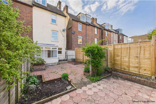 Additional Property Image 3 bedroom Semi Detached for sale in Hemel Hempstead 10