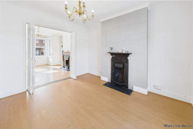Additional Property Image 3 bedroom Semi Detached for sale in Hemel Hempstead 2