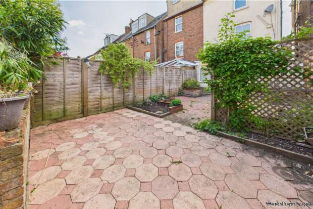 Additional Property Image 3 bedroom Semi Detached for sale in Hemel Hempstead 6