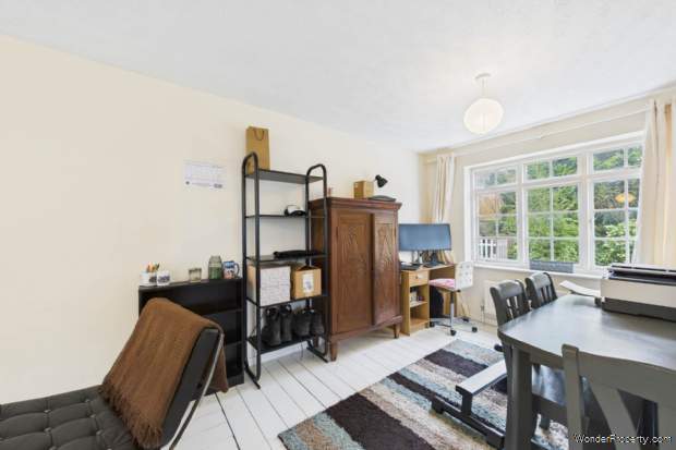 Additional Property Image 5 bedroom House for sale in Hemel Hempstead 3