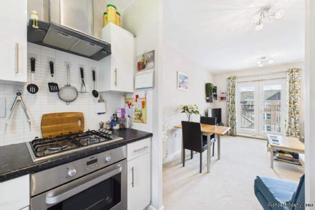 Additional Property Image 2 bedroom Apartment for sale in Hemel Hempstead 10