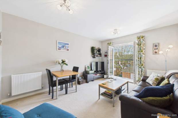 Additional Property Image 2 bedroom Apartment for sale in Hemel Hempstead 7