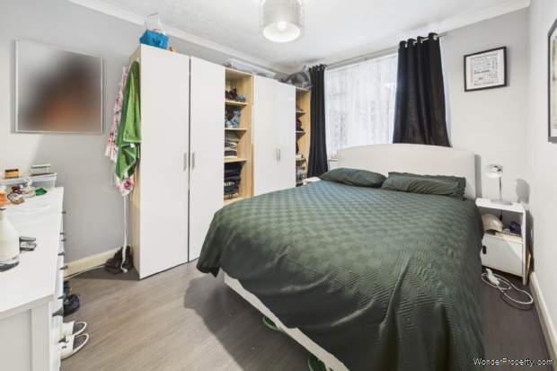 Additional Property Image 2 bedroom Semi Detached Bungalow for sale in Hemel Hempstead 19