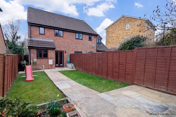 Additional Property Image 3 bedroom Semi Detached for sale in Hemel Hempstead 19
