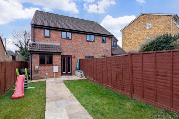 Additional Property Image 3 bedroom Semi Detached for sale in Hemel Hempstead 20