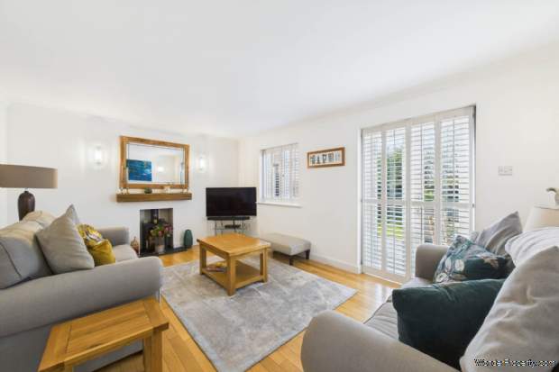 Additional Property Image 4 bedroom Detached for sale in Hemel Hempstead 4