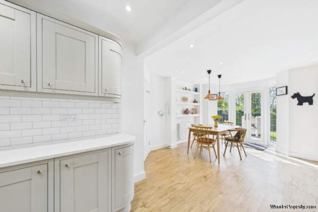 Additional Property Image 4 bedroom Detached for sale in Hemel Hempstead 15