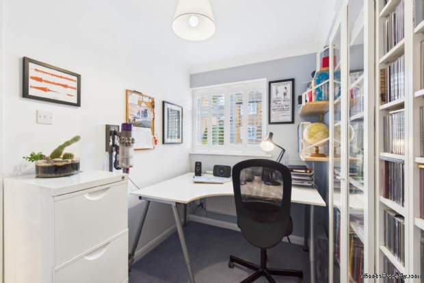 Additional Property Image 4 bedroom Detached for sale in Hemel Hempstead 20