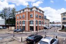 2 bedroom Apartment to rent in Hemel Hempstead