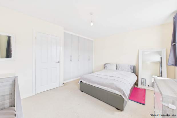 Additional Property Image 3 bedroom Semi Detached for sale in Hemel Hempstead 12