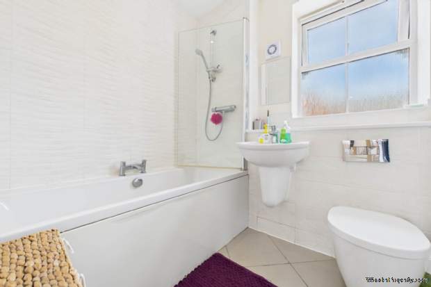 Additional Property Image 3 bedroom Semi Detached for sale in Hemel Hempstead 14
