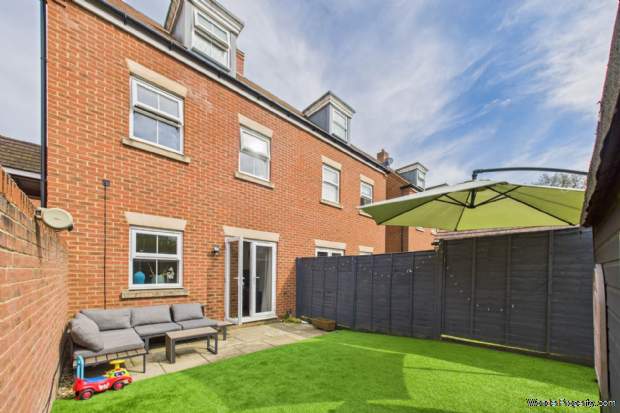 Additional Property Image 3 bedroom Semi Detached for sale in Hemel Hempstead 9