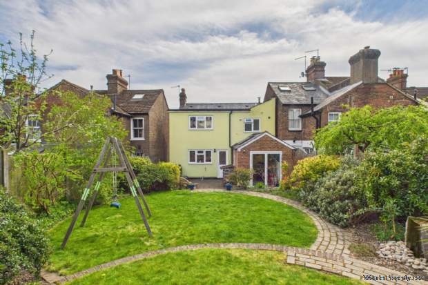 Additional Property Image 3 bedroom Detached for sale in Hemel Hempstead 5