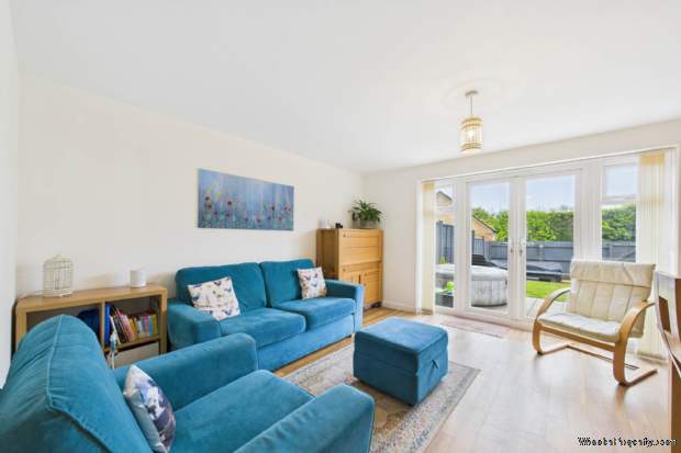 Additional Property Image 5 bedroom House for sale in Hemel Hempstead 2