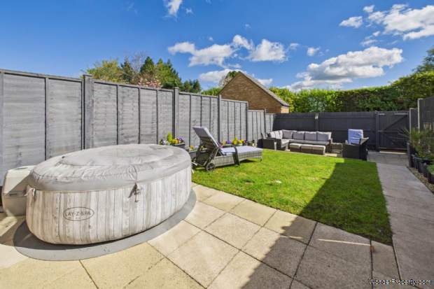 Additional Property Image 5 bedroom House for sale in Hemel Hempstead 10