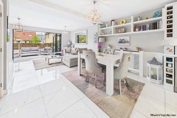 Additional Property Image 5 bedroom House for sale in Hemel Hempstead 3