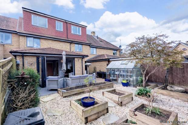 Additional Property Image 5 bedroom House for sale in Hemel Hempstead 13