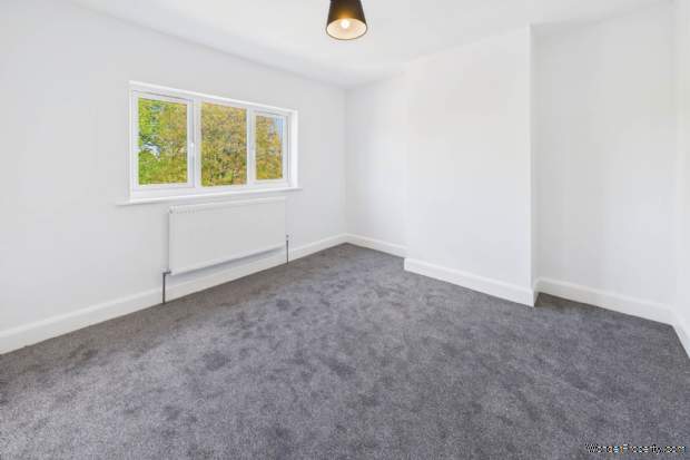 Additional Property Image 3 bedroom Semi Detached for sale in Hemel Hempstead 8