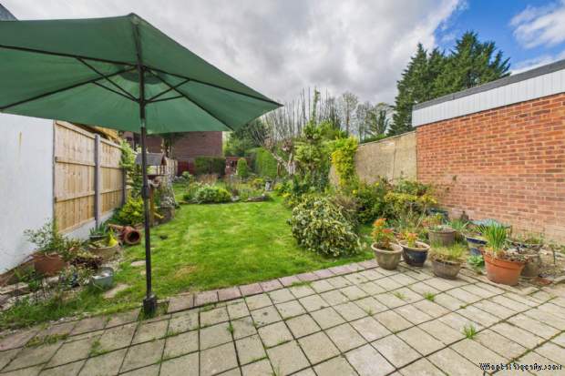 Additional Property Image 3 bedroom Semi Detached for sale in Hemel Hempstead 2