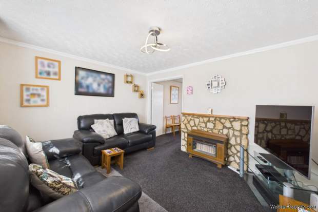 Additional Property Image 3 bedroom House for sale in Hemel Hempstead 2