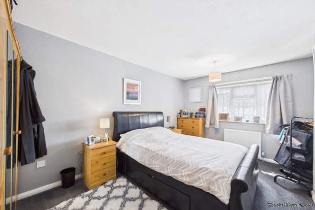 Additional Property Image 3 bedroom House for sale in Hemel Hempstead 14