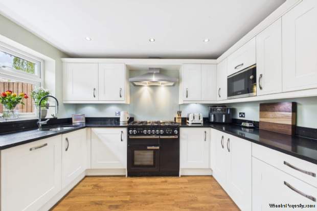 Additional Property Image 4 bedroom House for sale in Hemel Hempstead 6